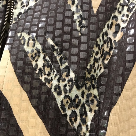 Beautiful New Exclusively Misook Jacket - Picture 3 of 9